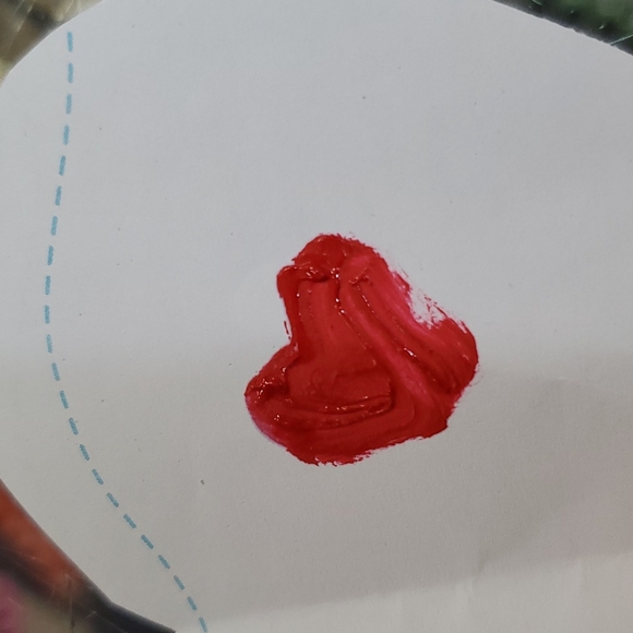 Lot of 2 loreal infallible paints lip gloss - Picture 2 of 5